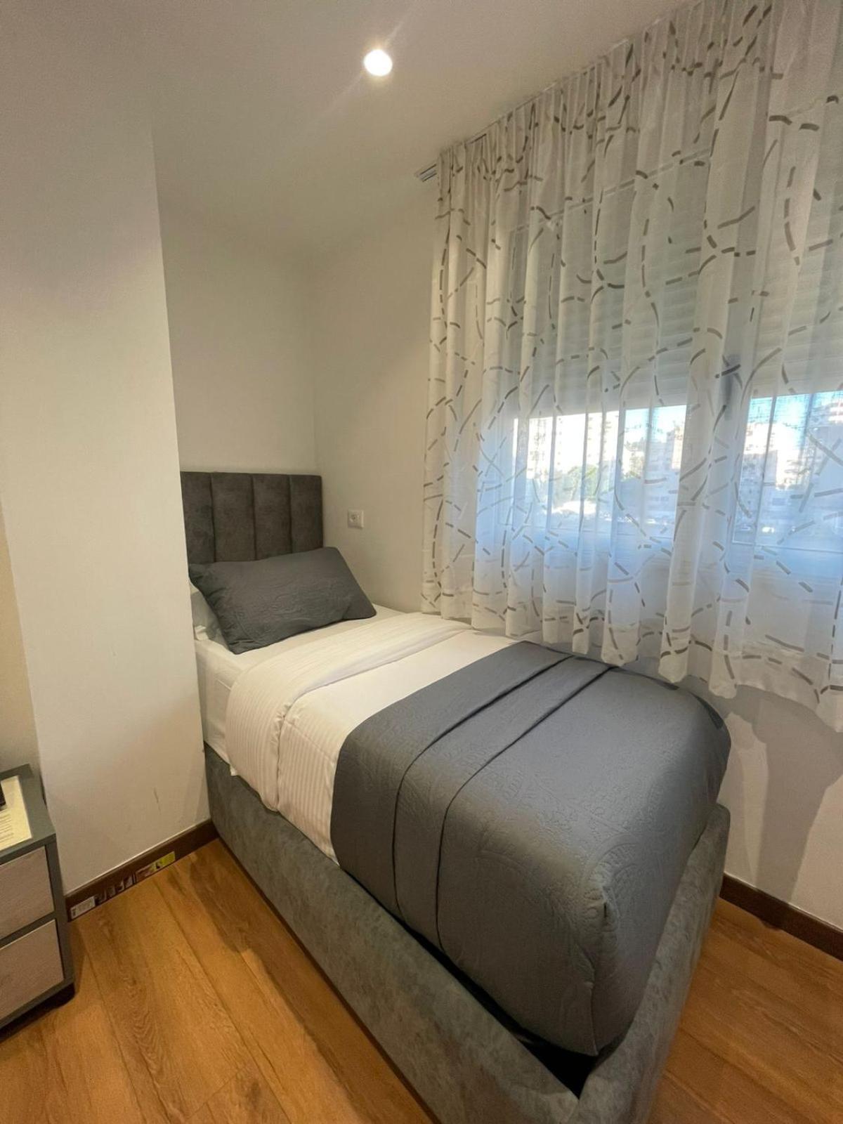 Peaky 4* Durres