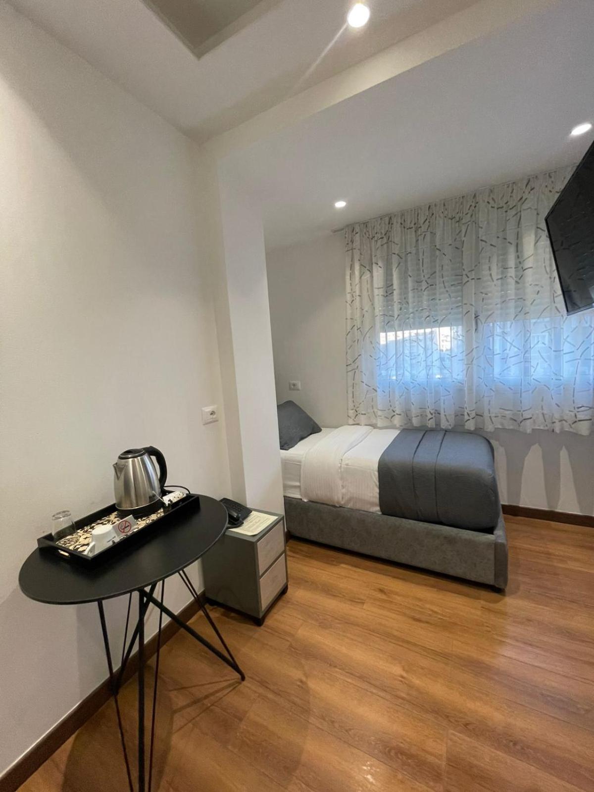 Hotel Peaky Durrës